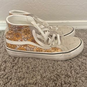 Trippy floral sk8-hi vans